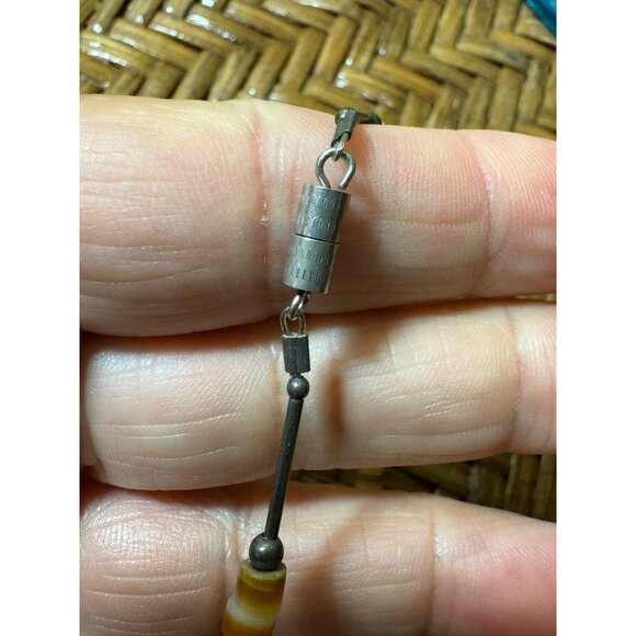 Vintage 70's Puka Shell Tiger Eye Beaded Necklace Chocker Twist Closure - Picture 3 of 9